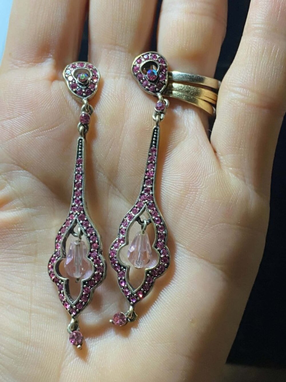 Vintage Y2K Silver Tone Pink Rhinestone Intricate Metal Tear Dangle Earrings Art